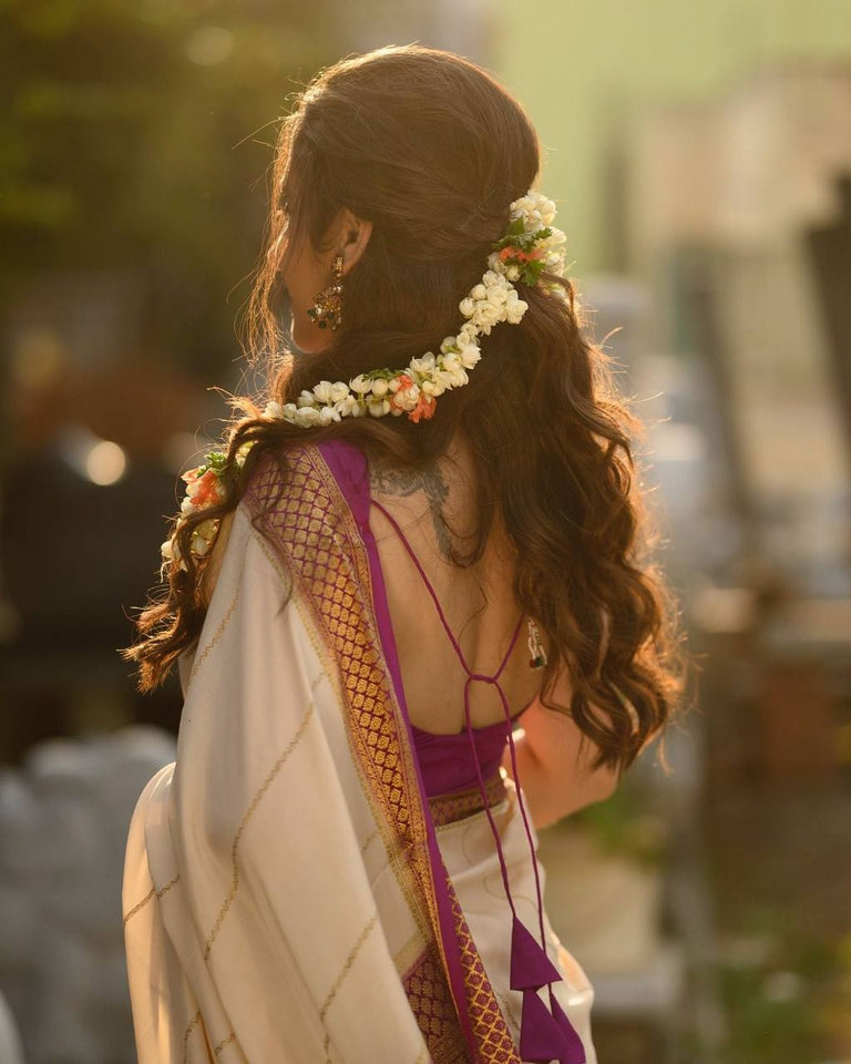 Rich Look Off White Color Saree With Blue Jacquard Border & Running Unstitched Blouse Piece